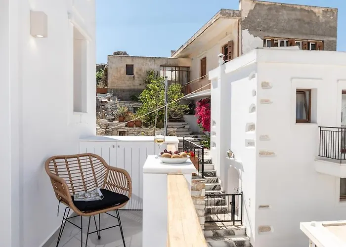 Saronada * Kinitharos