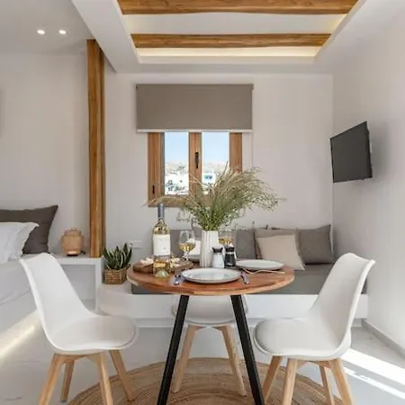 Apartment Saronada