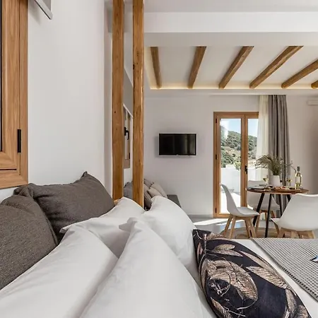 Saronada Apartmán *