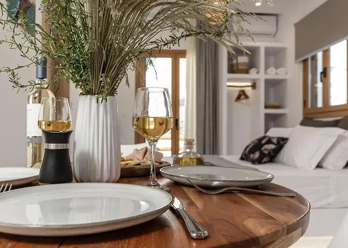 Saronada * Kinitharos