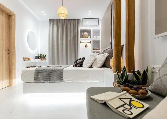 Saronada * Kinitharos