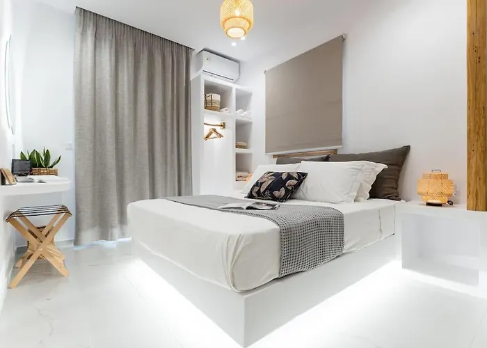 Saronada * Kinitharos